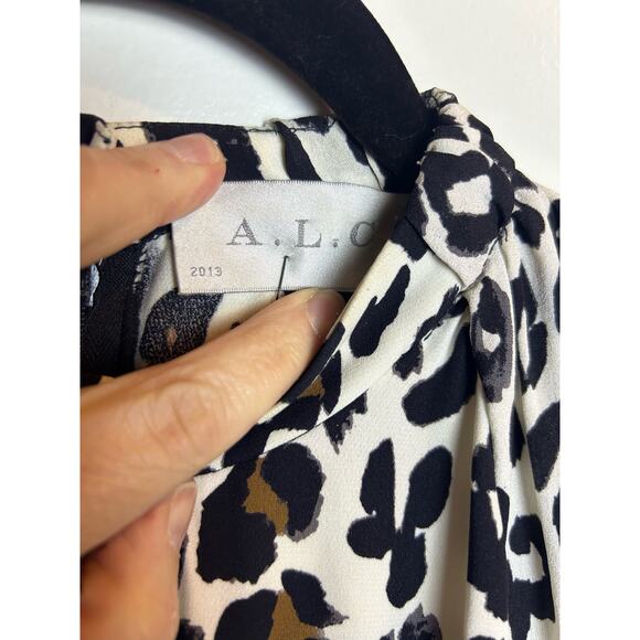 A.L.C Designer Leopard Mafia Wife Luxury Size 4 Business Long Sleeve Knee - Picture 5 of 9